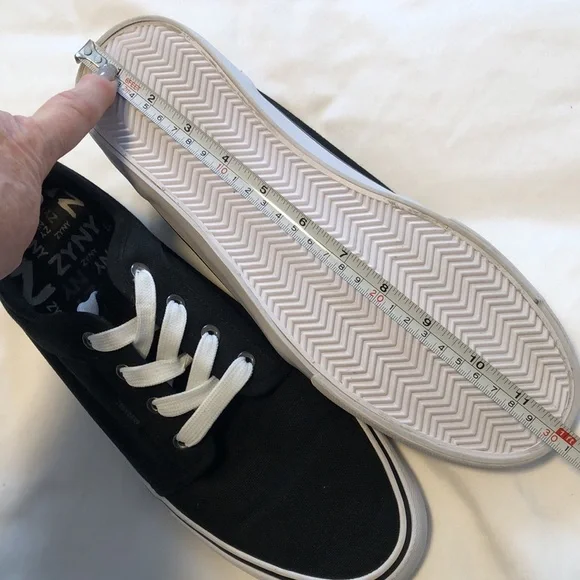 Zoo York Sneaker Mens 12 Black Skateboarder Lace Up Casual Comfort Runner LowTop - Picture 15 of 15